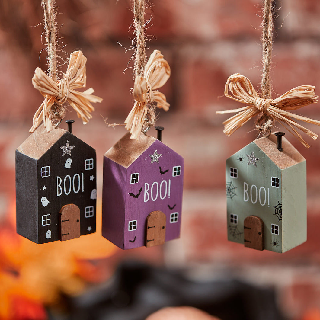 House Boo - Wooden Block - Hanging ..