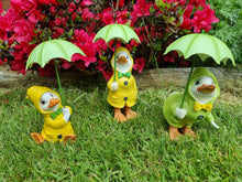 Load image into Gallery viewer, Percy The Garden Duck With Brolly - Yellow
