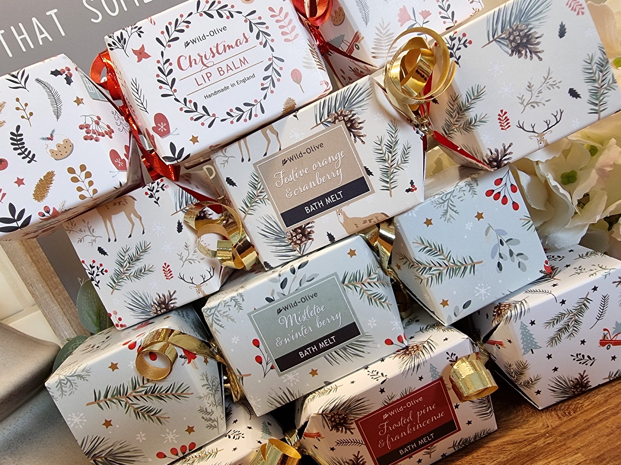 Christmas Crackers - Lip Balm & Bath Melt
