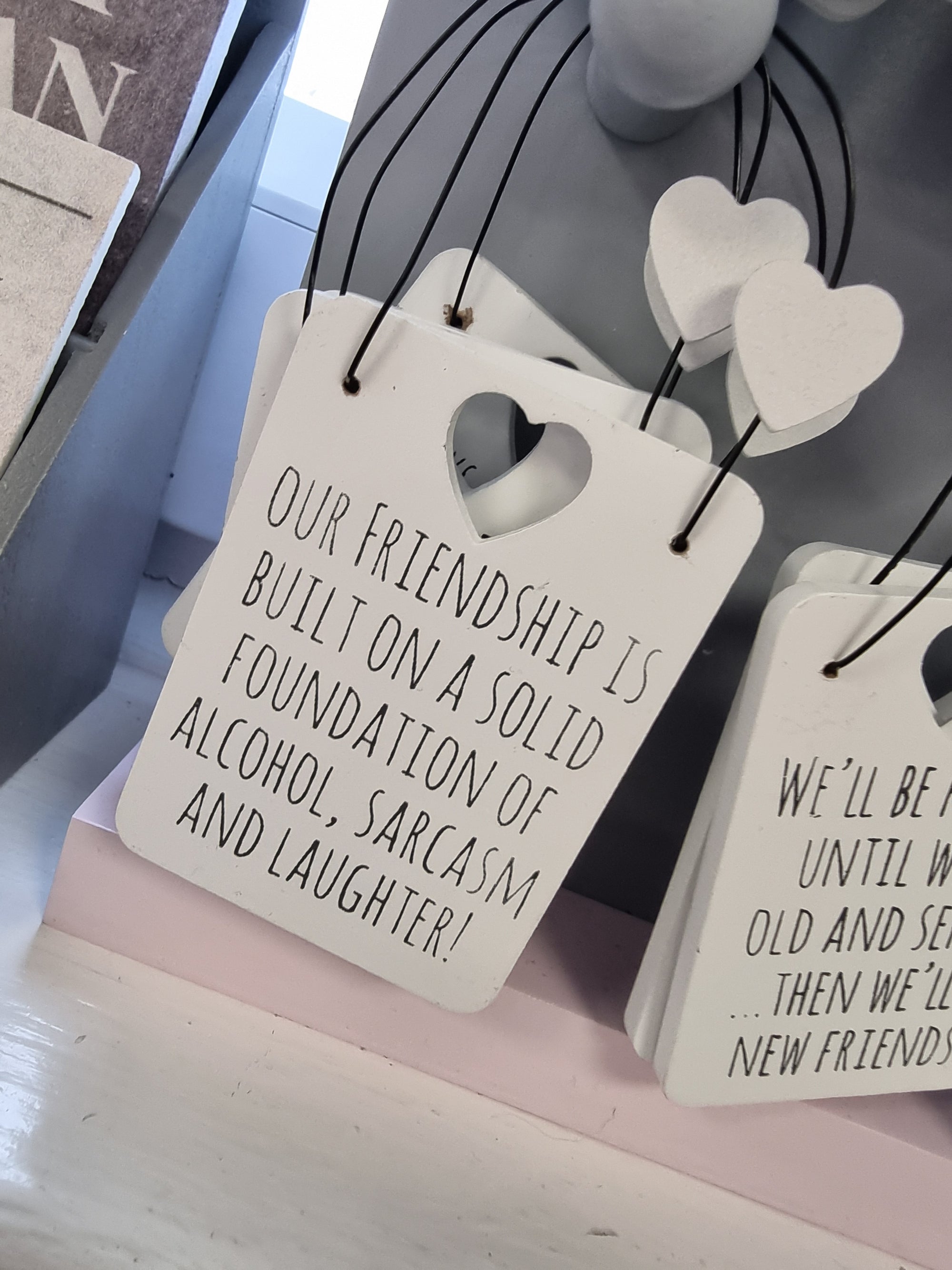 Friendship Signs - Good Friends - Best Friends