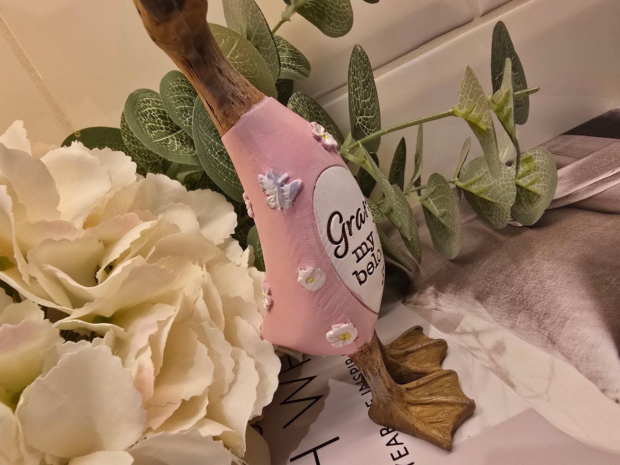 2nd Daisy Ducks - Grandma 12.2cm Tall