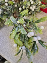 Load image into Gallery viewer, Glittery Mistletoe Bunch
