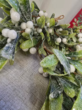 Load image into Gallery viewer, Glittery Mistletoe Bunch
