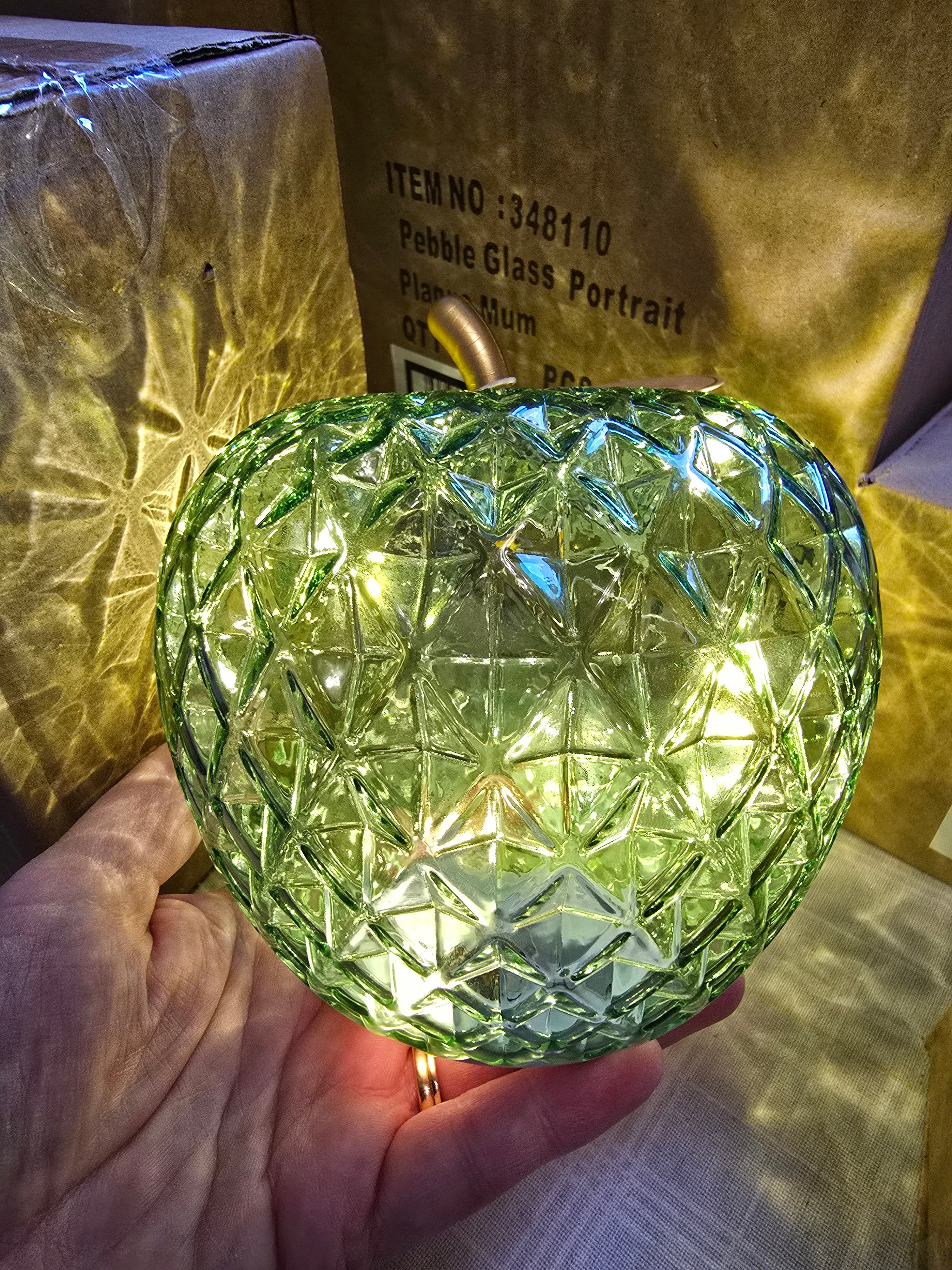 Diamond Cut LED Green Apple
