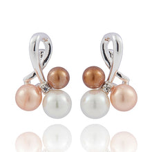 Load image into Gallery viewer, Shades of Mocha Silver Plated Pearl Earrings
