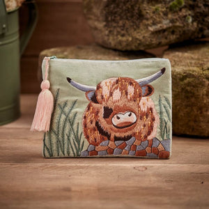 Douglas The Highland Cow Make-Up Bag