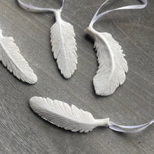 Load image into Gallery viewer, White Feather Tree Decorations
