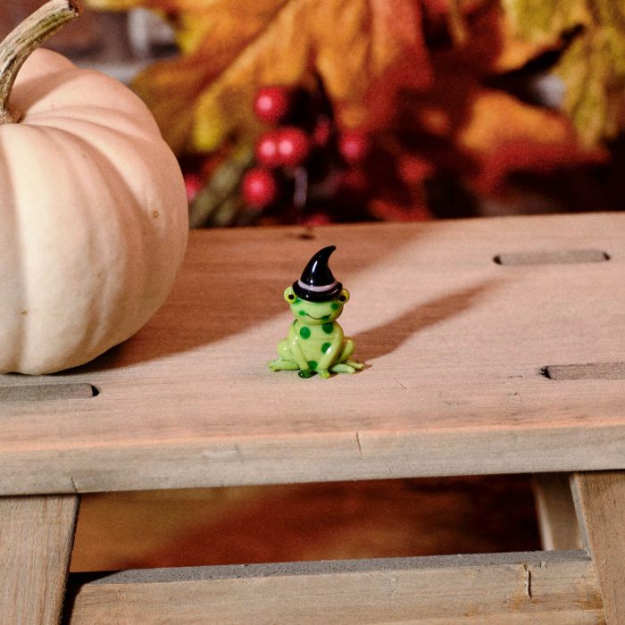 Glass Mini Witchy Frog