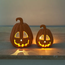 Load image into Gallery viewer, Orange LED Pumpkins - Pair
