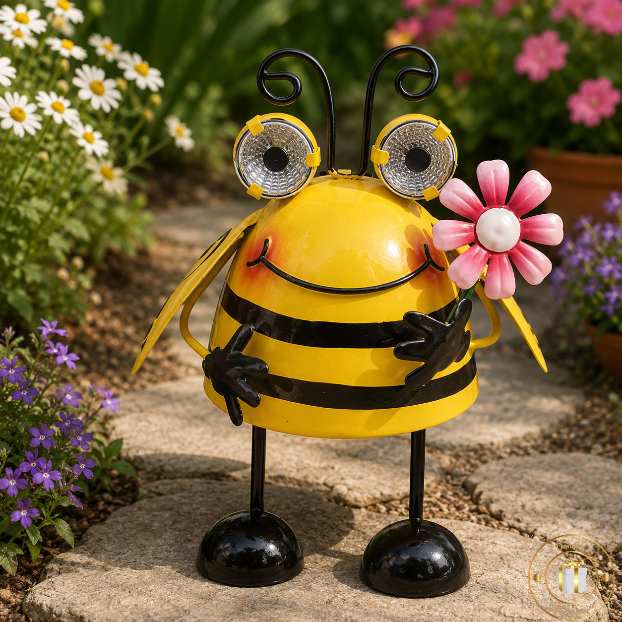 Bright Eyes Bee Solar LED Garden Gnome