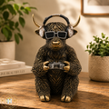 Highland Cow Dude Gamer