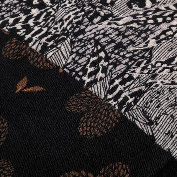 Floral & Leaves Scarf - Black