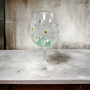 Daisy Hand Painted Wine Glass