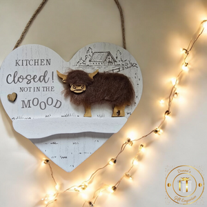 Highland Cow Heart Sign - Kitchen Closed