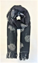 Load image into Gallery viewer, Cashmere Sheep Scarf - Grey/Black

