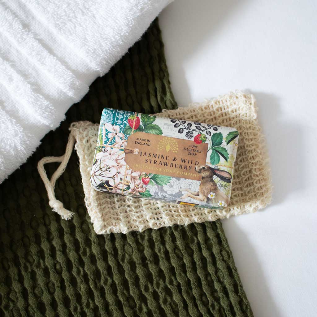 The English Soap Company - Jasmine and Wild Strawberry Soap