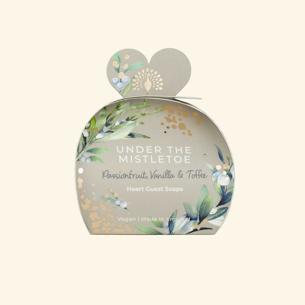 The English Soap Company - Christmas Tidings Under the Mistletoe Guest Soaps