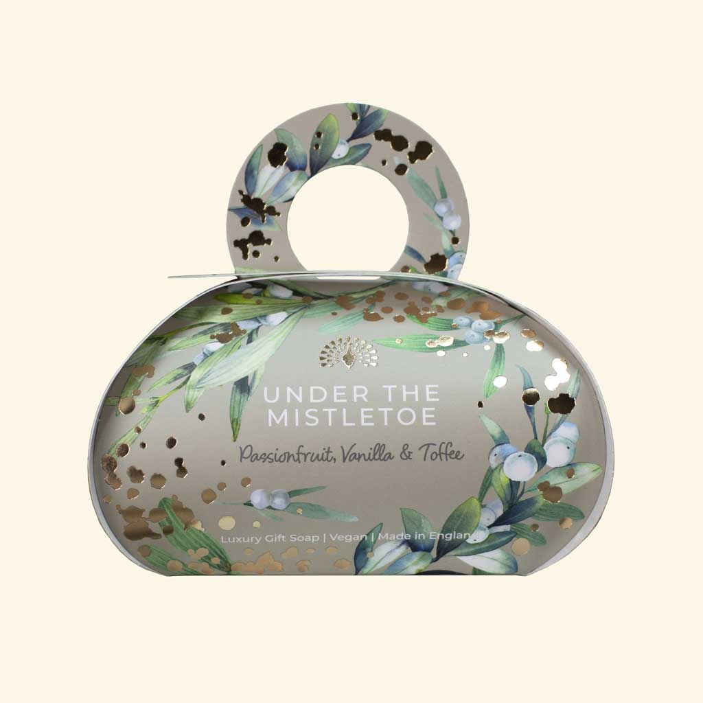 The English Soap Company - Christmas Tidings Under the Mistletoe Large Gift Soap