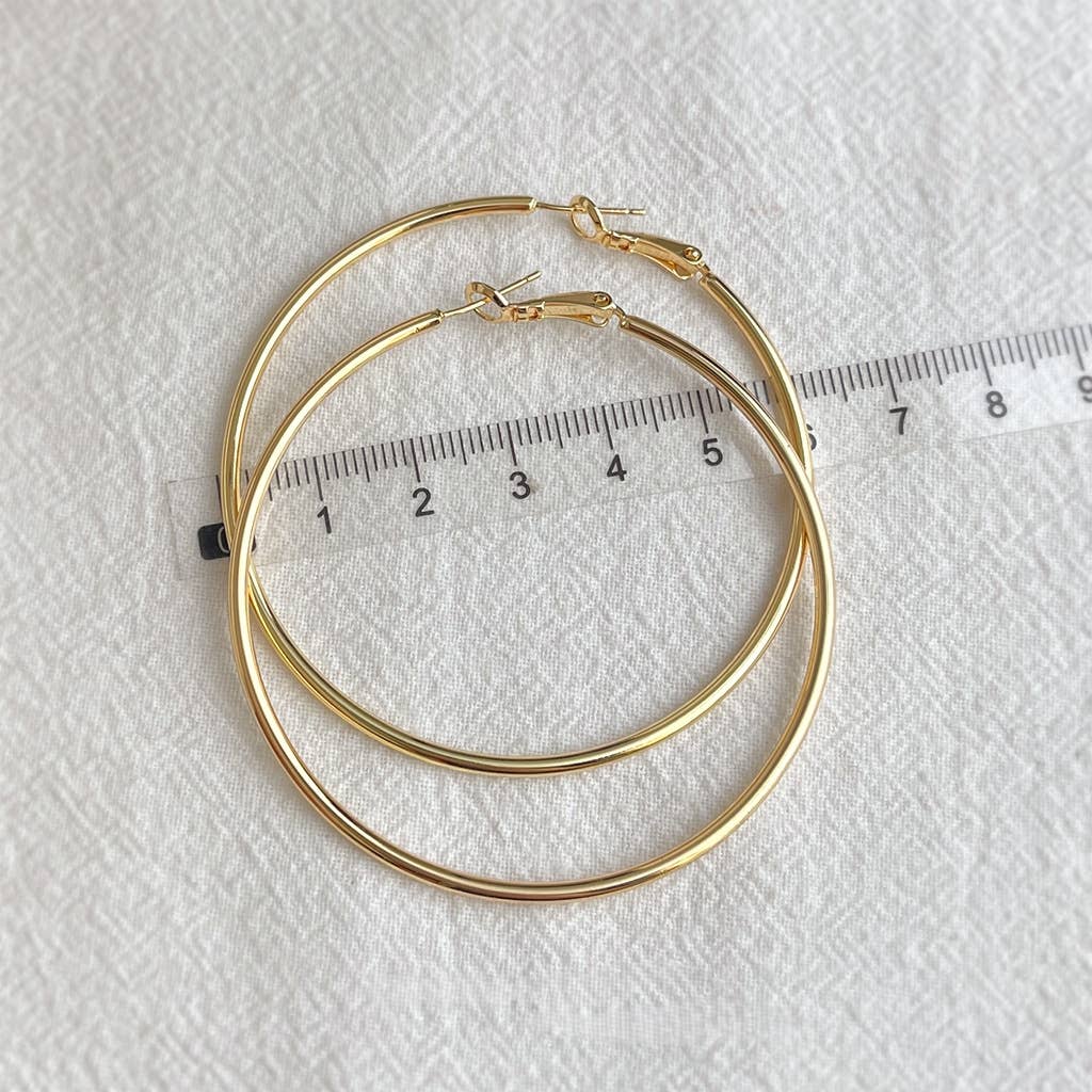 Large Hoop in Gold
