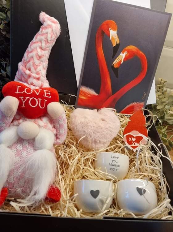 Valentines / Anniversary / Love Hamper with Gonk & Candles