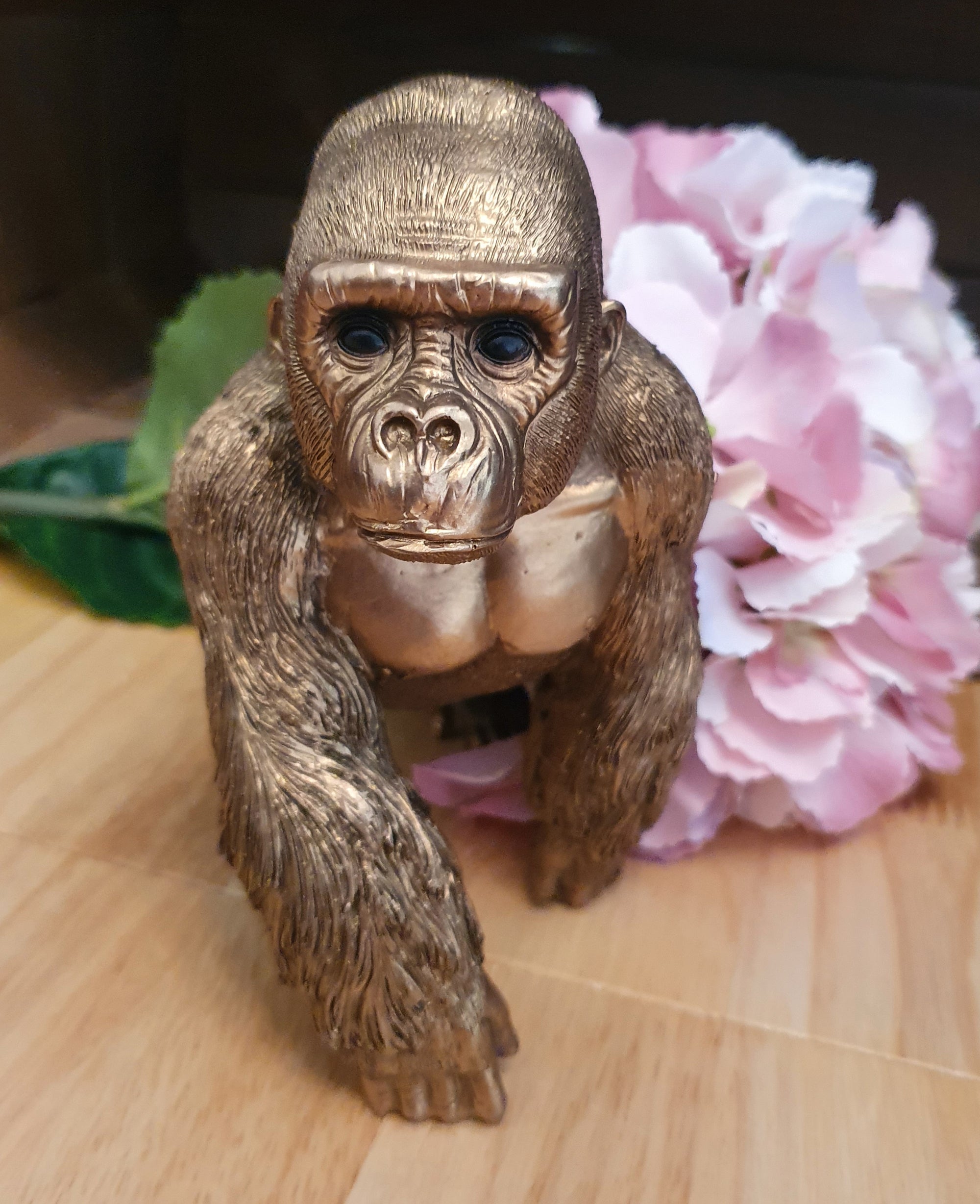 Bronze Gorilla With Baby