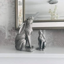 Load image into Gallery viewer, Silver Gazing Hare - Small
