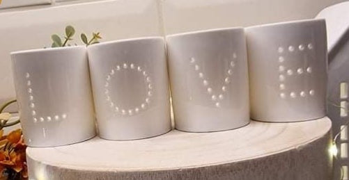 LOVE T- Light Holders