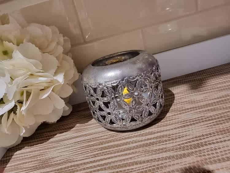 Iron Tea-Light Holder